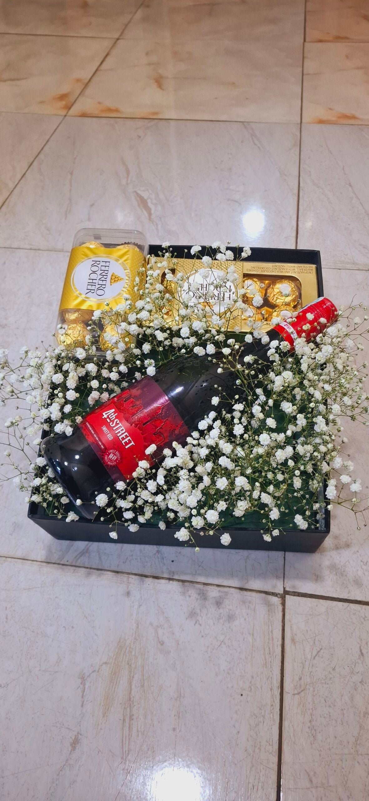 https://freshflowers.co.ke/wp-content/uploads/2025/02/20250201_185943-scaled.jpg