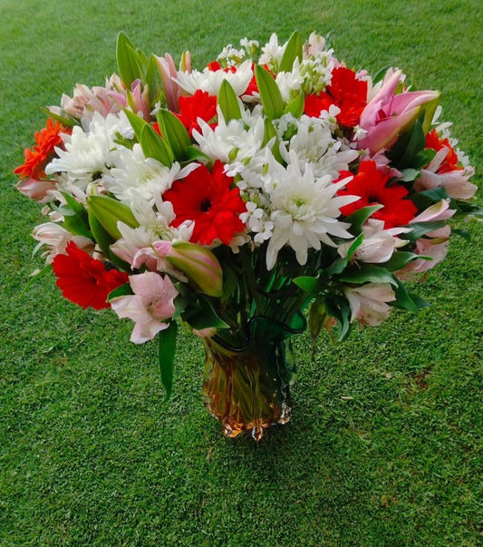 CLASSY VASE