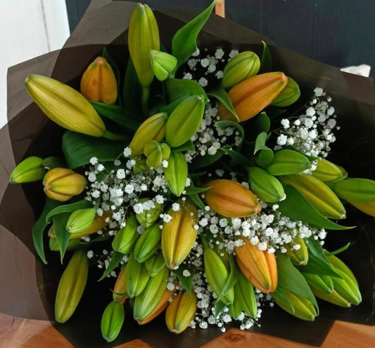 TONE LILIES