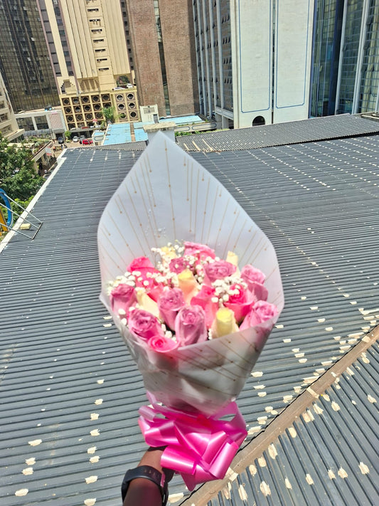 20 MIXED ROSES