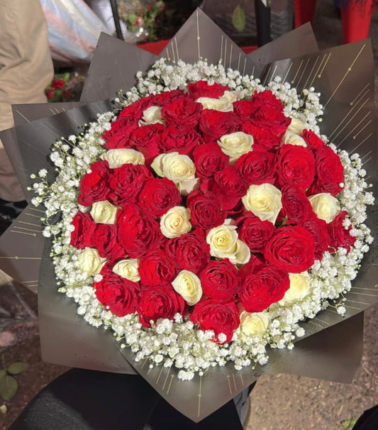 50 MIXED ROSES