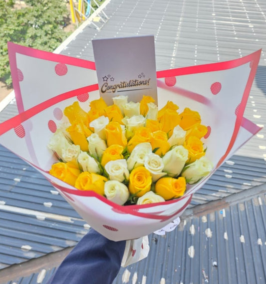 MIXED ROSES