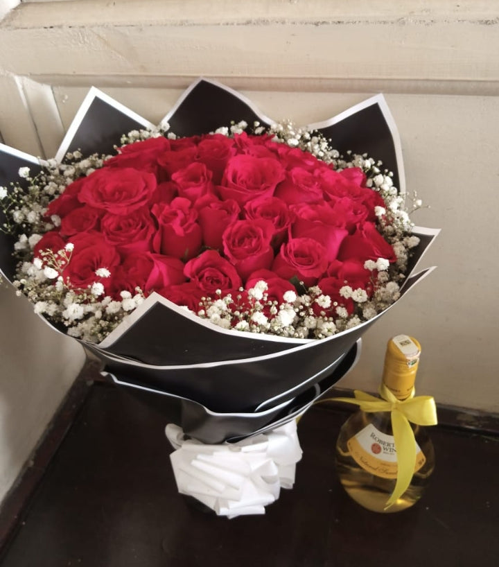 ROBERTSON WINE & BOUQUET