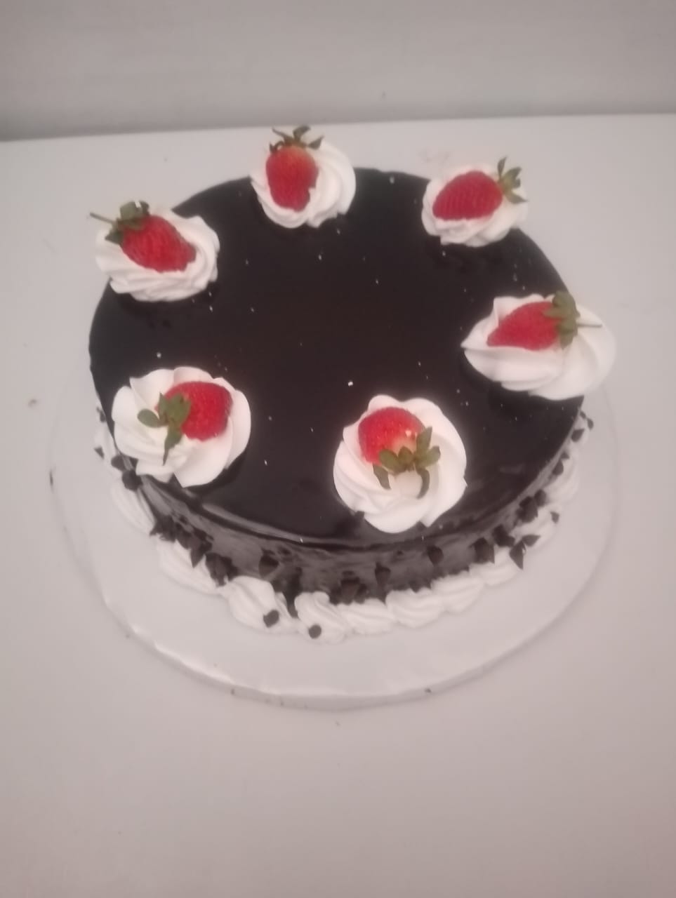 CHOCOLATE CAKE