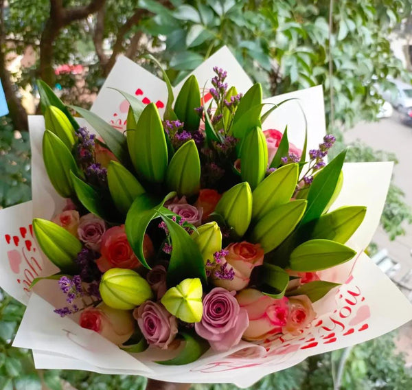 LILIANA LILY BOUQUET