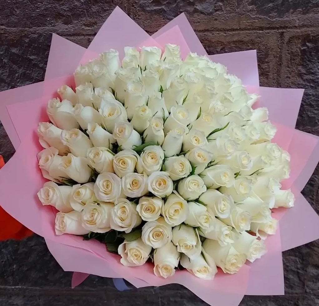 60 WHITE ROSES