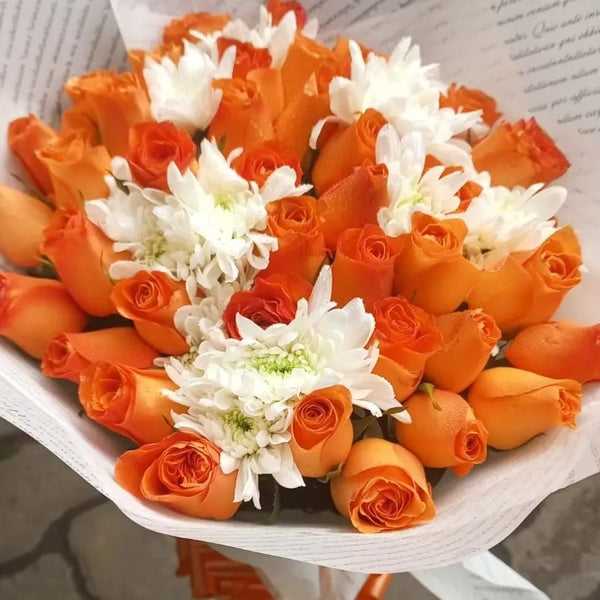 ORANGE ROSES WITH CHRYSANTHEMUMS