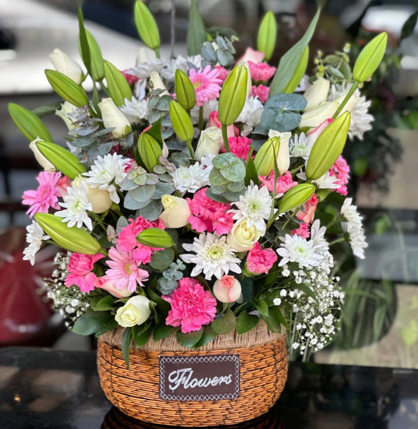 ELEGANT BASKET